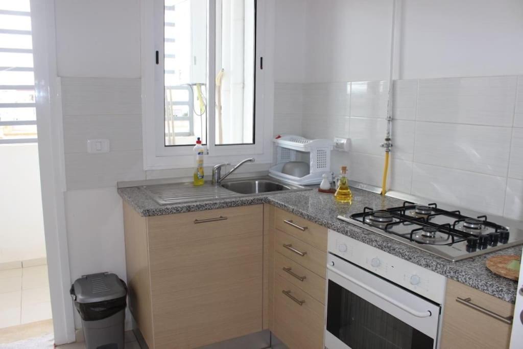 Appartement Simple Et Propre Safakes Dış mekan fotoğraf